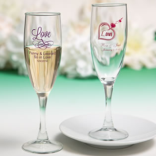 Personalized Champagne Flute Favors with Exclusive Designs